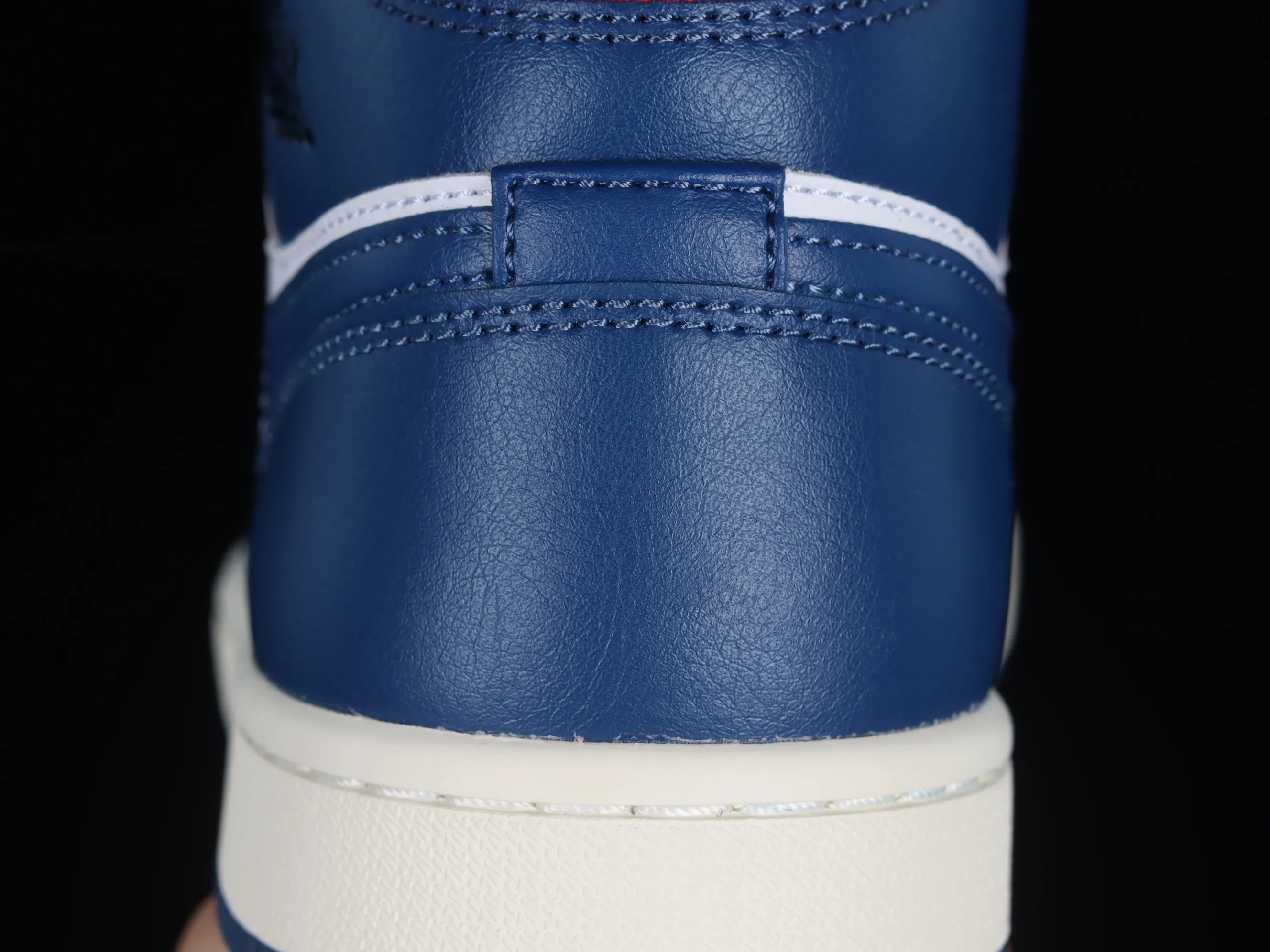 All categories Air Jordan Jordan series basketball shoes Air Jordan 1 Mid G version pure original Air Jordan 1 Mid "French Blue" AJ1 Joe 1 red and blue stitching French flag mid-top basketball shoes BQ6472-146